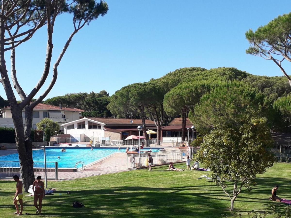 Holiday Home Ponente Deluxe By Interhome Marina Di Bibbona Eksteriør bilde