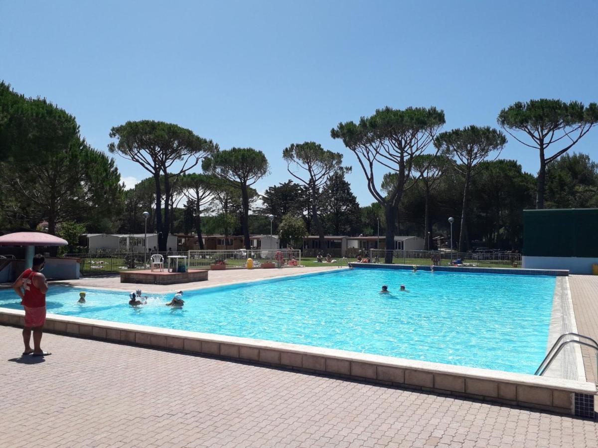 Holiday Home Ponente Deluxe By Interhome Marina Di Bibbona Eksteriør bilde